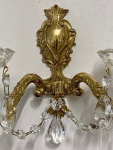 Load image into Gallery viewer, Pair of Vintage brass Wall lights