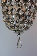 Load image into Gallery viewer, Stunning Lead Cut Crystal Bag Chandelier