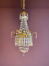 Load image into Gallery viewer, French 'Pineapple' Empire Chandelier