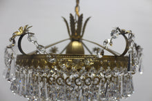 Load image into Gallery viewer, vintage chandelier
